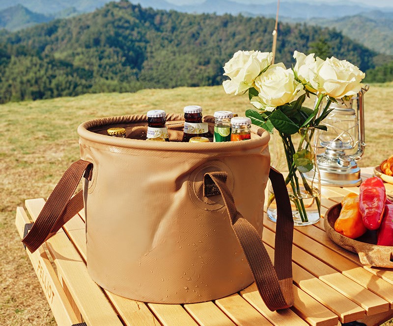 Large capacity multifunctional bucket 4