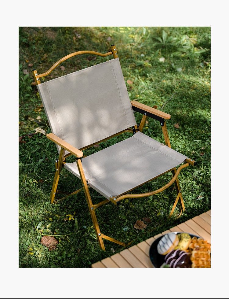 Camping Leisure Lightweight Director Chair 22