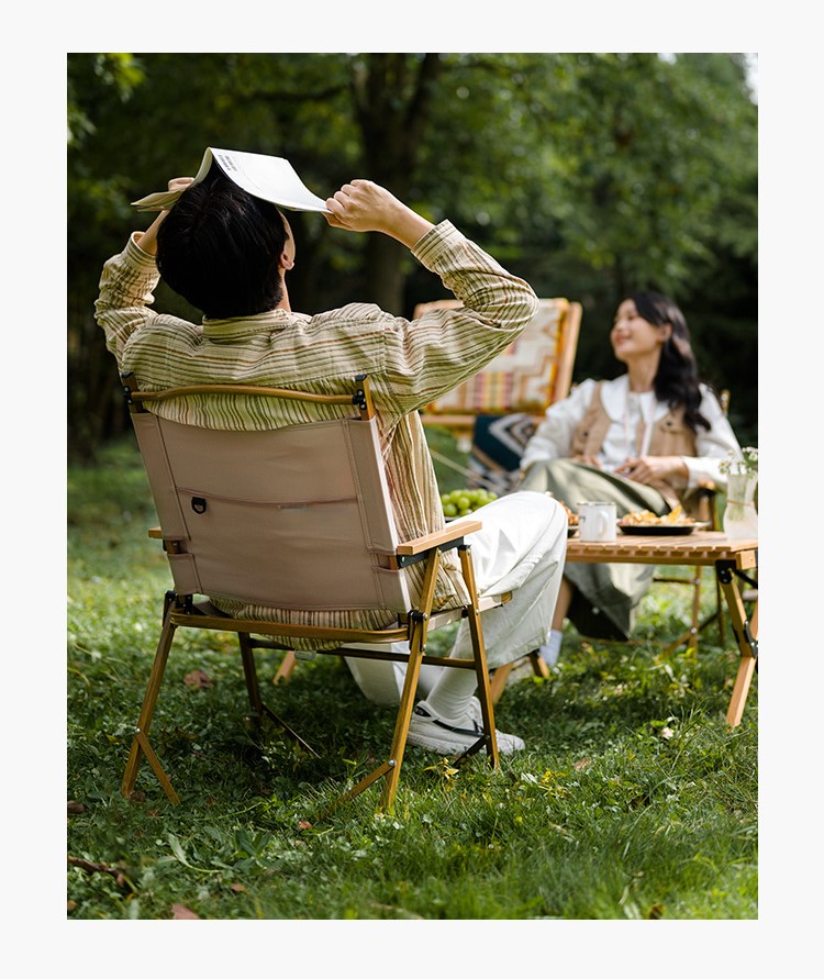 Camping Leisure Lightweight Director Chair 22