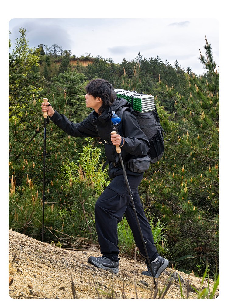 Telescopic non-slip crutch climbing equipment 47 01